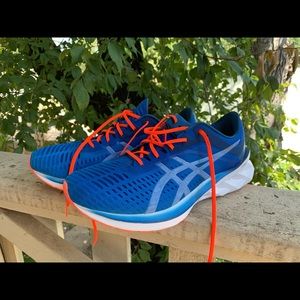 ASICS Nova Blast Sz 13